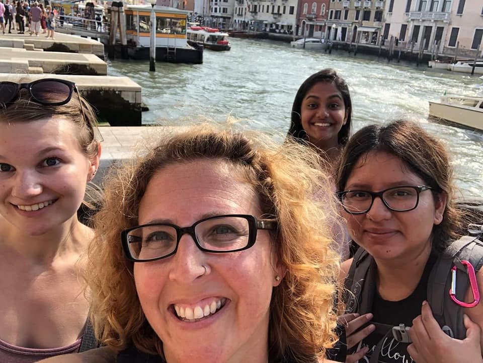 food science students traveling in Europe.